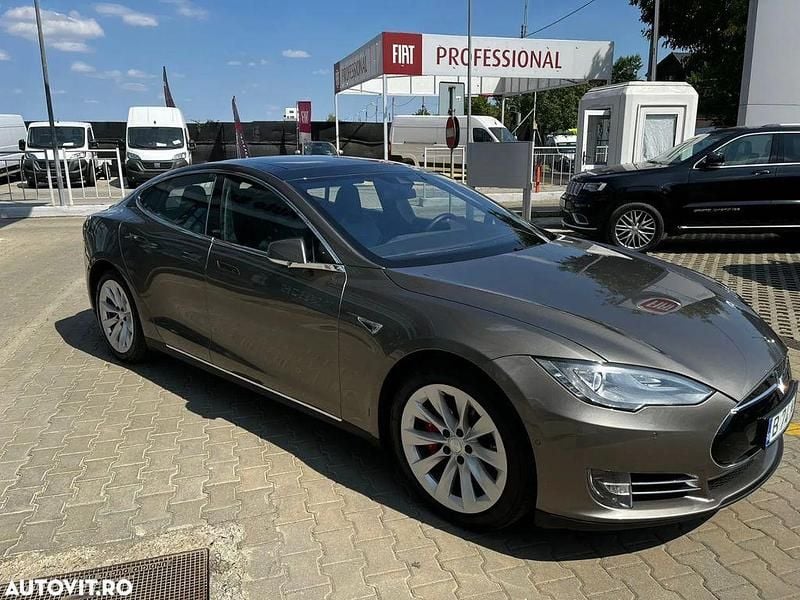 Gebraucht Tesla Model S 567 kW (772 PS) 2015 Grau Kleinwagen