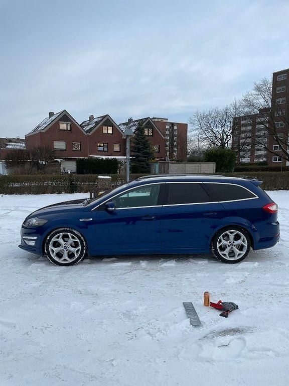 Gebraucht Ford Mondeo Titanium S 239 PS (175 kW) 2014 Blau Limousine