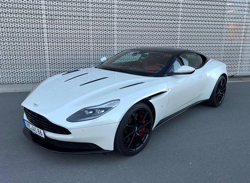 Gebraucht Aston Martin DB11 Launch Edition 608 PS (447 kW) 2017 Weiß Coupé