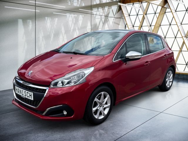 Rubi rot metallic Gebraucht 2018 Peugeot 208 Allure Kleinwagen | 11.990 € (Etwas zu teuer) - Bild 1/4