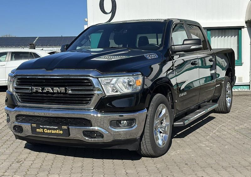 Gebraucht RAM 1500 401 PS (294 kW) 2023 Schwarz Pickup