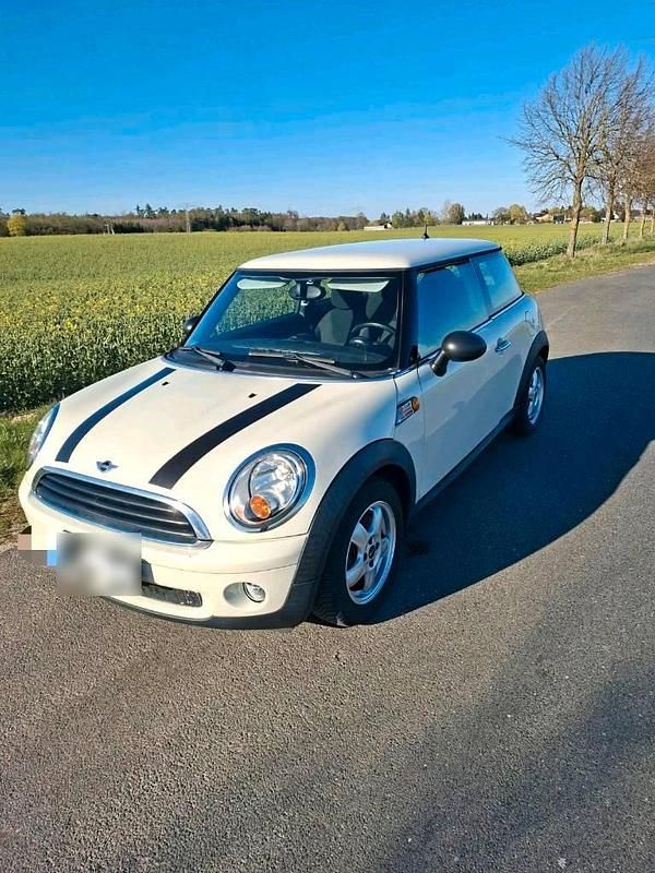 Second-hand Mini ONE 75 CP (55 kW) 2010 Bej Hatchback