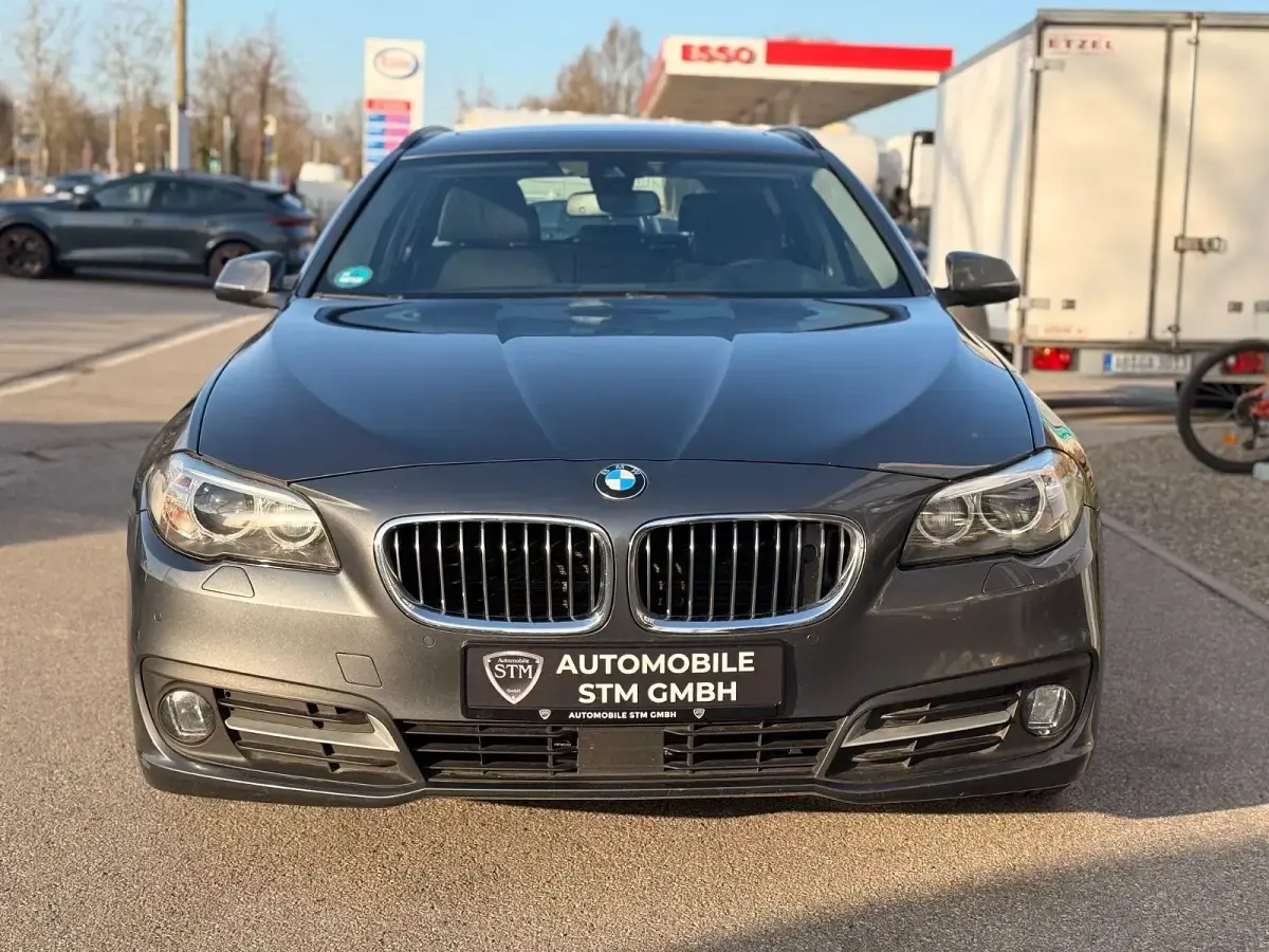 Używany BMW 530 Performance 258 KM (189 kW) 2016 Szary Kombi