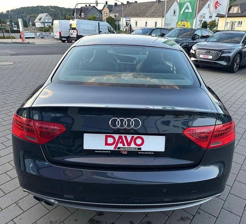 Gebraucht Audi A5 S-Line 170 PS (125 kW) 2012 Mondscheinblau Coupé
