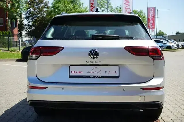 Gebraucht VW Golf VII 2021 Silber Kleinwagen