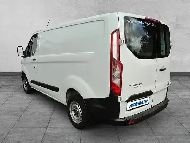 Gebraucht Ford Transit Custom 105 PS (77 kW) 2020 Weiss Van
