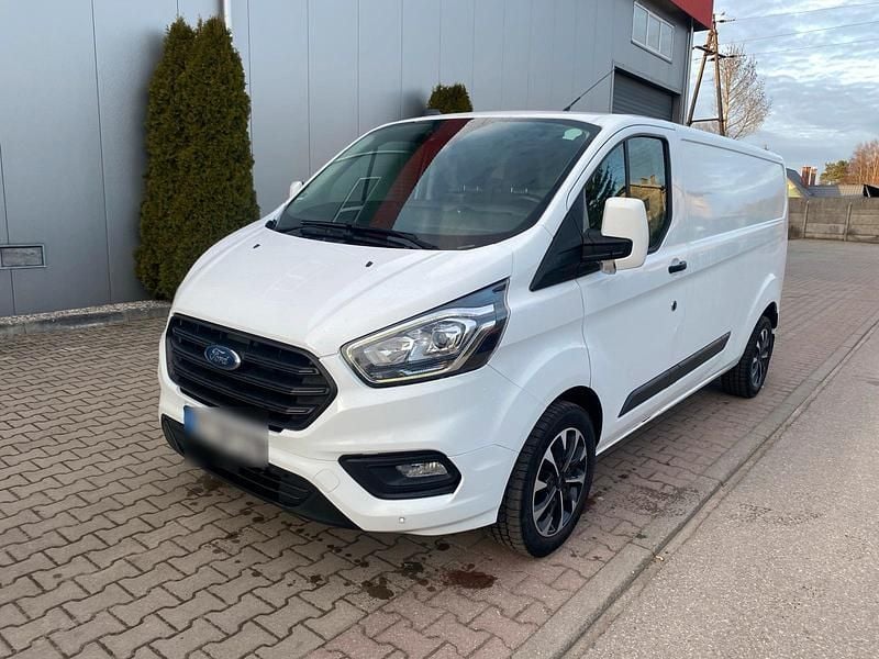 Second-hand Ford Transit Custom 131 CP (96 kW) 2020 Alb Monovolum