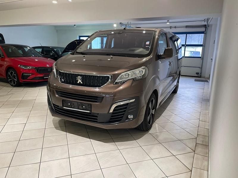 Gebraucht Peugeot Traveller 177 PS (130 kW) 2018 Braun metallic Van / Kleinbus