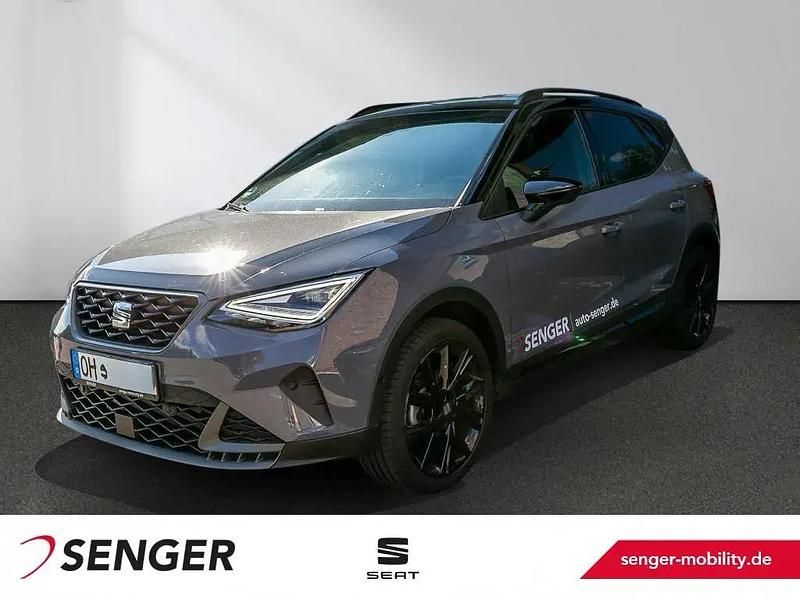 Grau Gebraucht 2024 Seat Arona Black Edition SUV | 26.900 € (Teuer) - Bild 1/1
