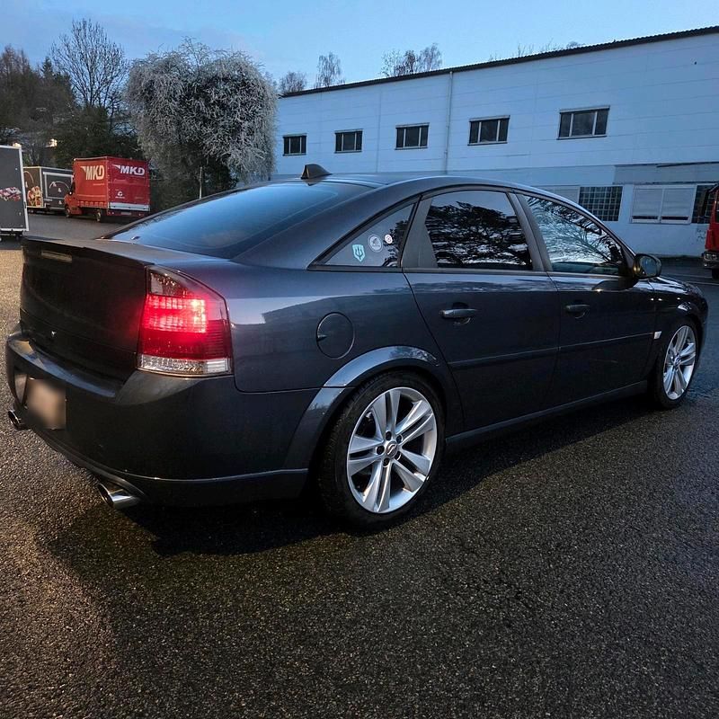 Gebraucht Opel Vectra 140 PS (102 kW) 2006 Blau Limousine