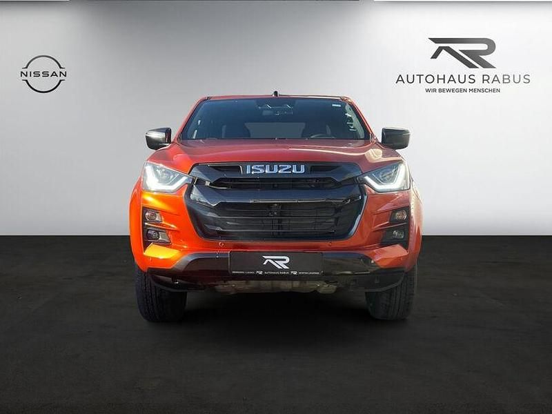 Gebraucht Isuzu D-Max 163 PS (119 kW) 2024 Orange Abholung