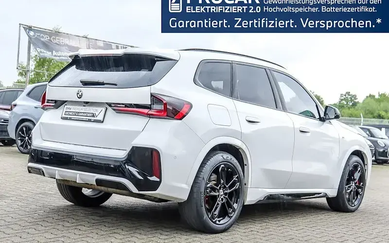Gebraucht BMW X1 M Sport 326 PS (239 kW) 2024 Weiß SUV