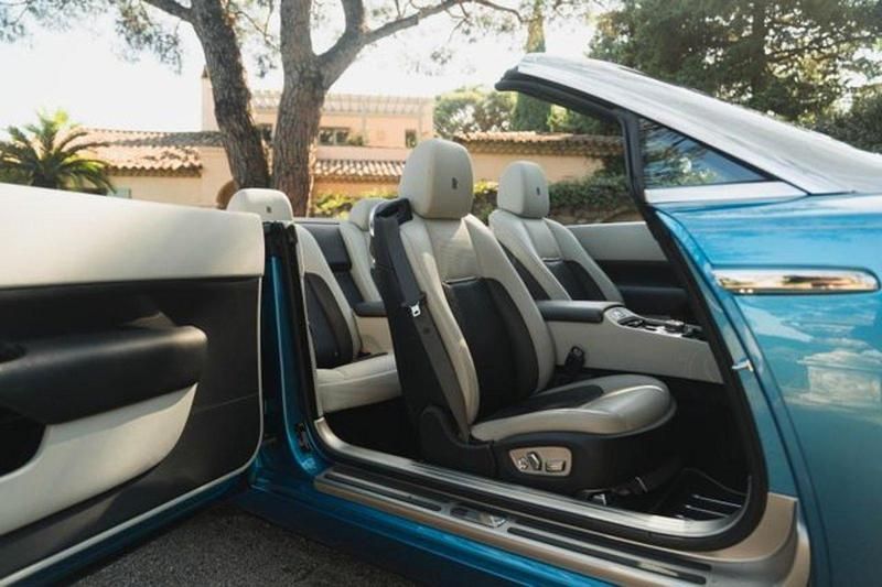 Gebraucht Rolls Royce Dawn 571 PS (419 kW) 2017 Blau Cabrio