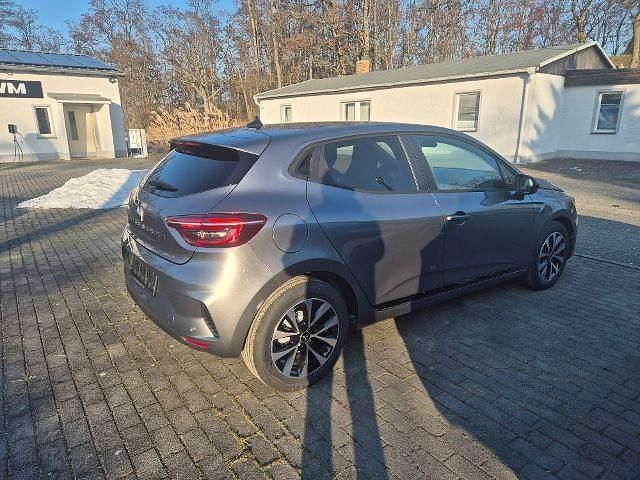 Neu Mitsubishi Colt Plus 91 PS (66 kW) 2026 Grau Limousine