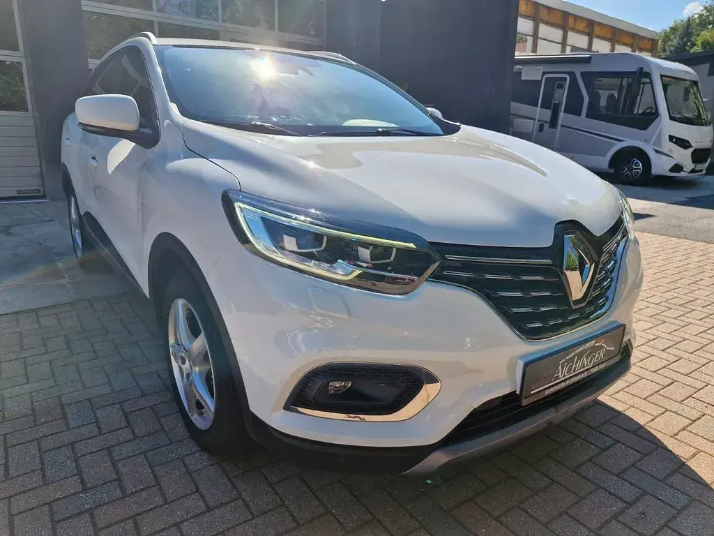 Gebraucht Renault Kadjar 140 PS (102 kW) 2021 Gletscherweiss SUV