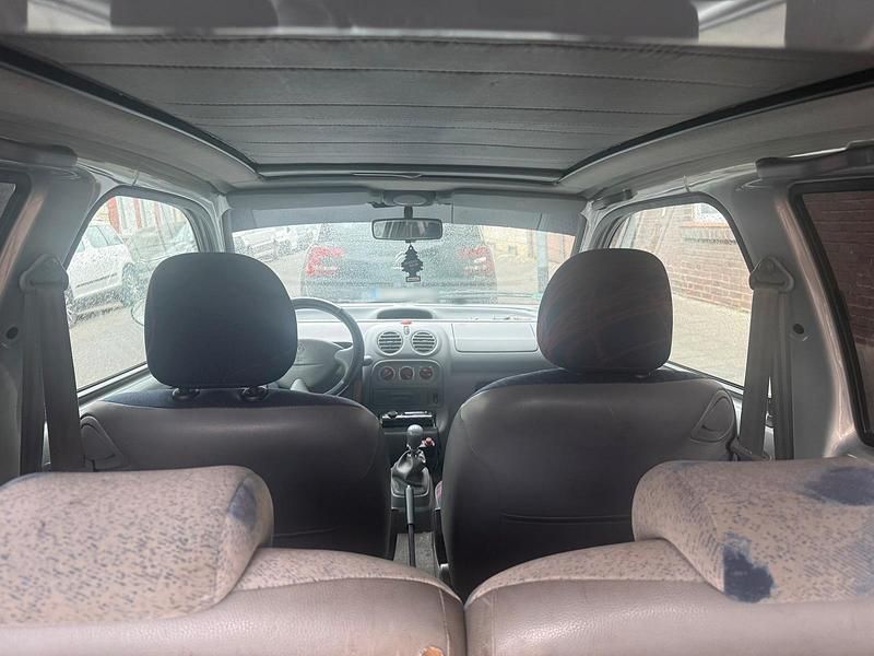 Gebraucht Renault Twingo 58 PS (42 kW) 2004 Grau Kleinwagen