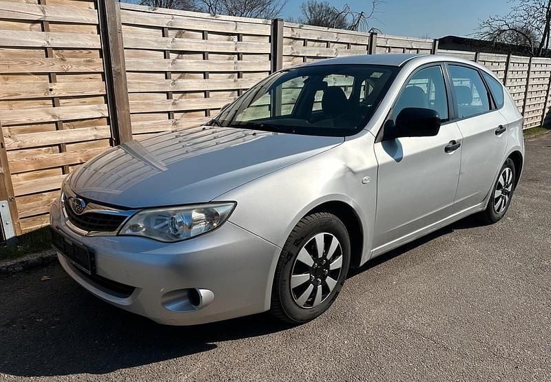 Gebraucht Subaru Impreza Active 107 PS (78 kW) 2009 Silber Limousine