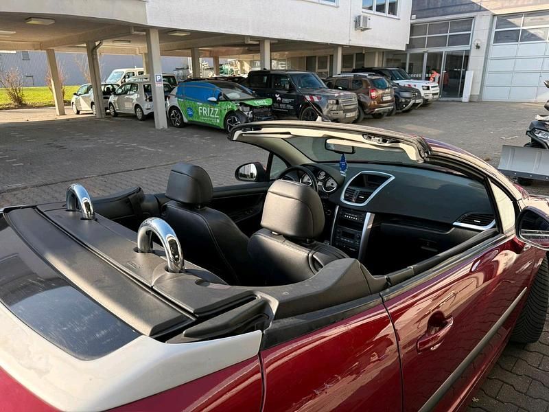 Gebraucht Peugeot 207 2007 Rot Cabrio