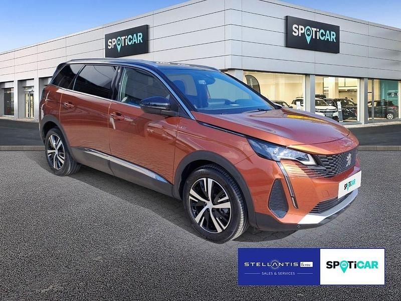 Gebraucht Peugeot 5008 GT 136 PS (100 kW) 2024 Braun SUV