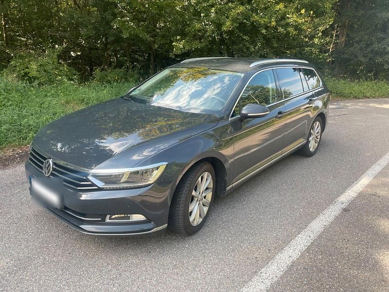Gebraucht VW Passat Highline 150 PS (110 kW) 2016 Grau Kombi