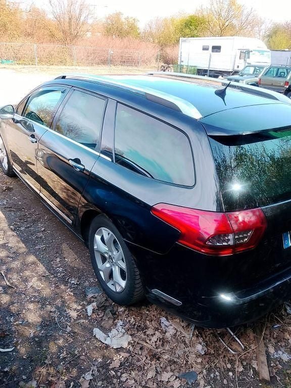 Gebraucht Citroën C5 Exclusive 163 PS (119 kW) 2014 Schwarz Kombi