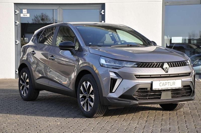 Neu Renault Captur Evolution 114 PS (83 kW) 2025 Stahlgrau metallic SUV