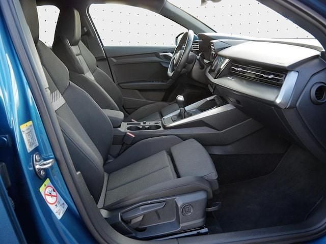 Gebraucht Audi A3 Advanced Plus 110 PS (80 kW) 2023 Atollblau metallic Limousine
