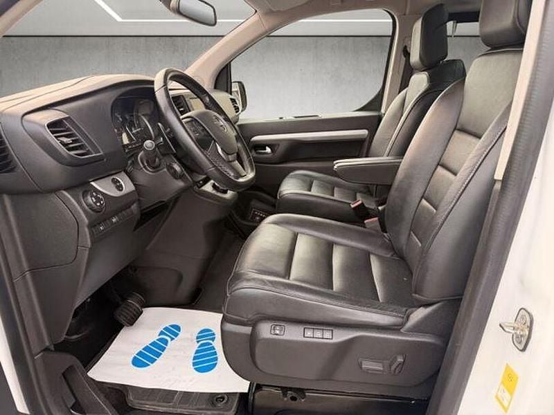 Gebraucht Opel Zafira Life 177 PS (130 kW) 2021 White jade Van / Kleinbus