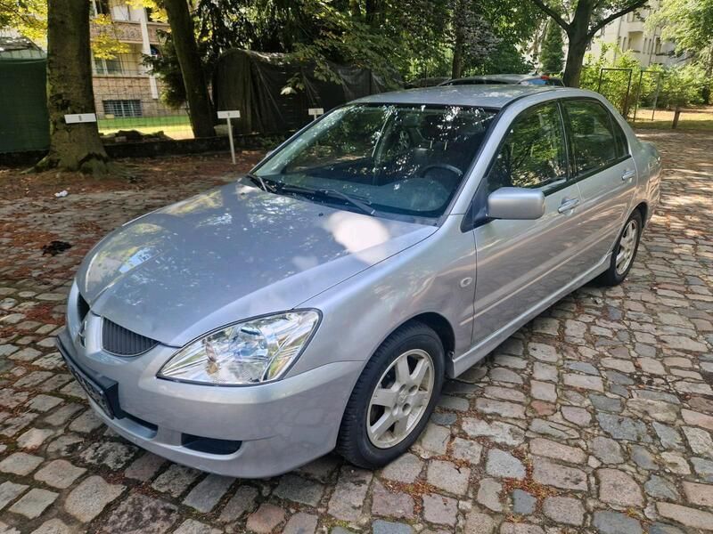Silber Gebraucht 2005 Mitsubishi Lancer Limousine | 2.499 € (Fairer Preis) - Bild 1/4