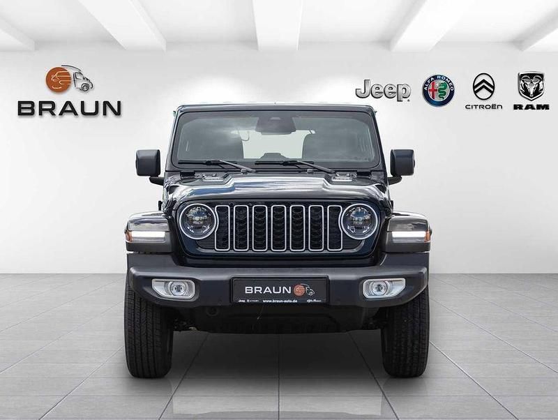 Neu Jeep Wrangler Sahara 272 PS (200 kW) 2025 Schwarz SUV