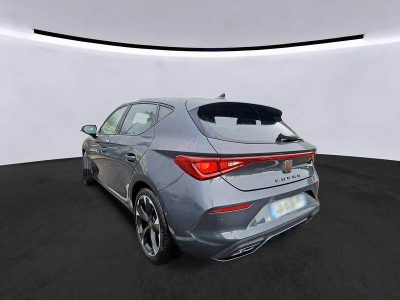 Second-hand Cupra Leon 150 CP (110 kW) 2023 Gri Berlinǎ