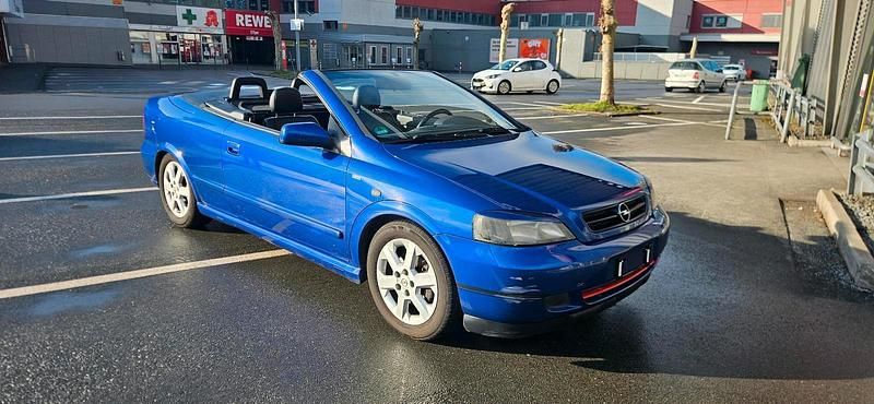 Gebraucht Opel Astra Cabriolet 124 PS (91 kW) 2002 Blau Cabrio