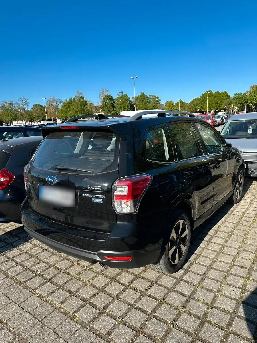 Usado Subaru Forester 150 HP (110 kW) 2017 Preto SUV