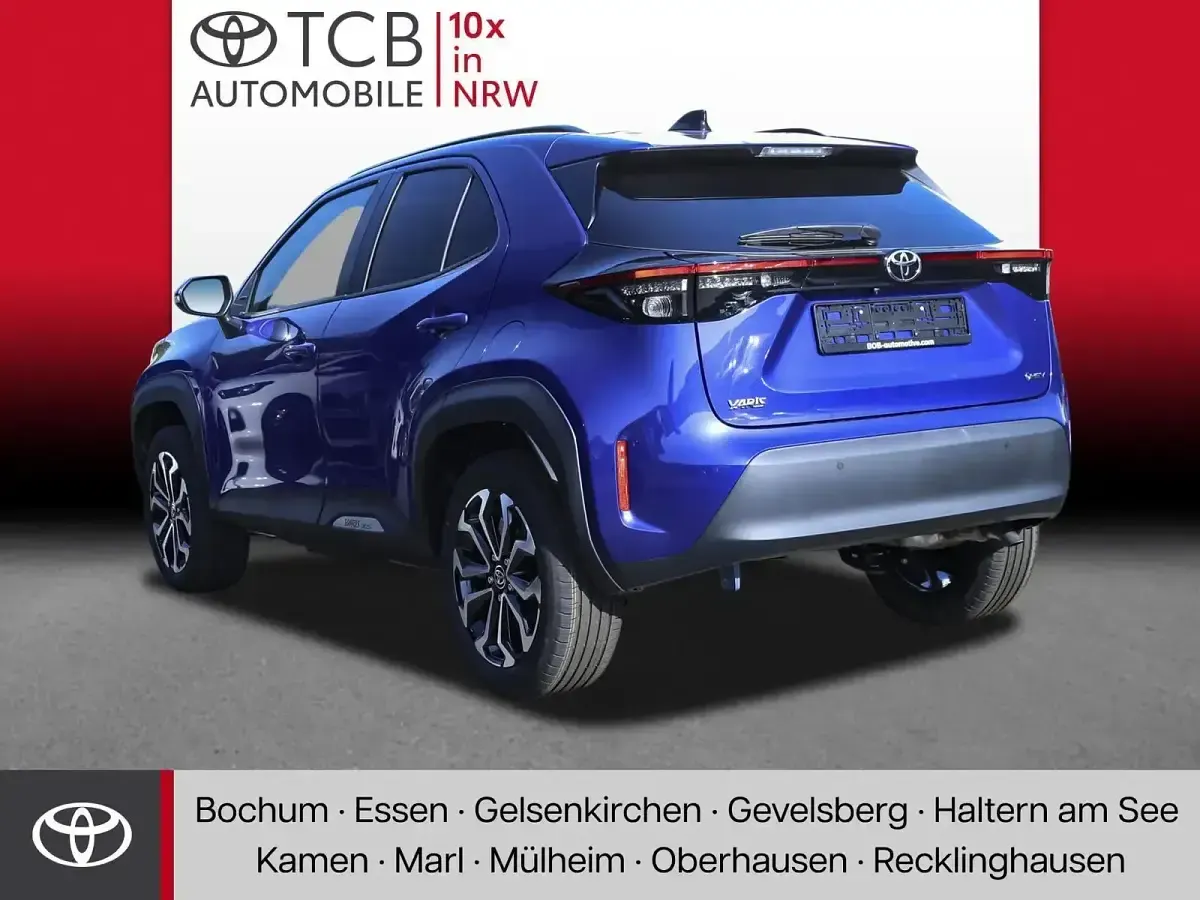 Neu Toyota Yaris Cross 131 PS (96 kW) 2026 Blau SUV