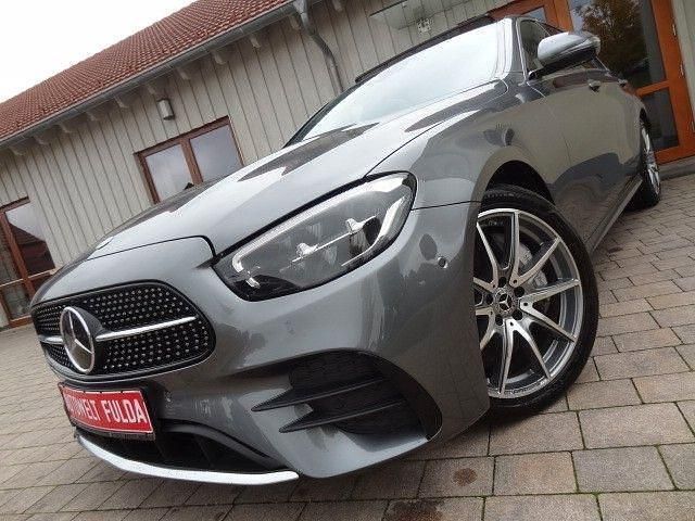 Gebraucht Mercedes E400 AMG 330 PS (242 kW) 2022 Grau Limousine