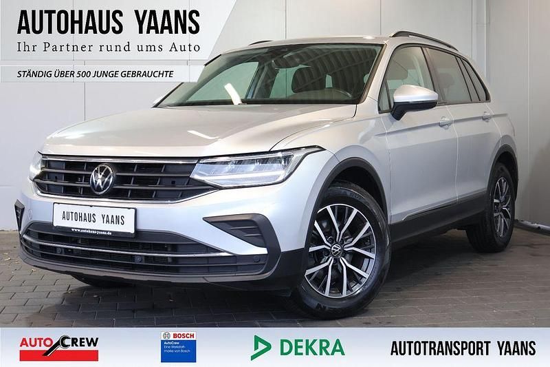 Gebraucht VW Tiguan Life 150 PS (110 kW) 2022 Silber SUV
