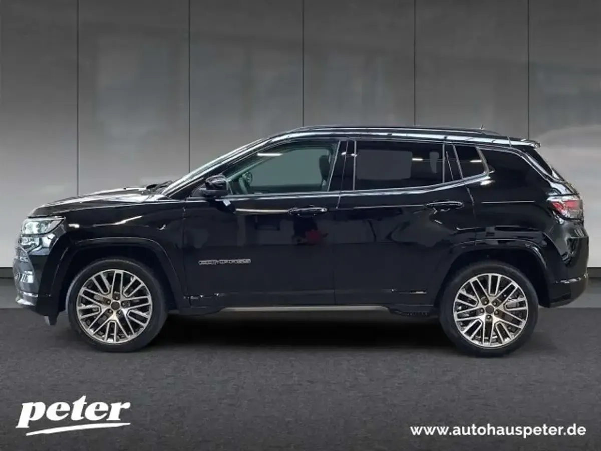 Brugt Jeep Compass Summit 131 HK (96 kW) 2025 Sort SUV