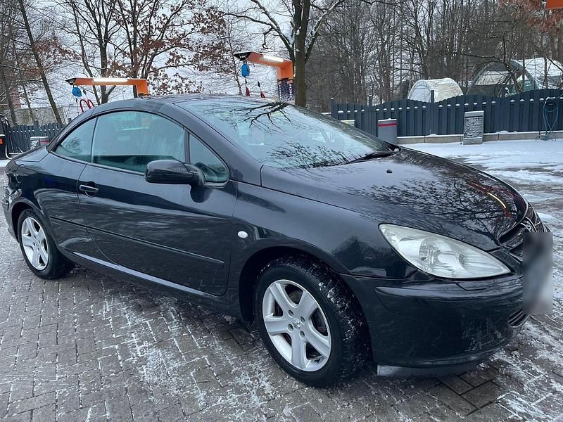 Gebraucht Peugeot 307 CC 140 PS (102 kW) 2005 Schwarz Cabrio