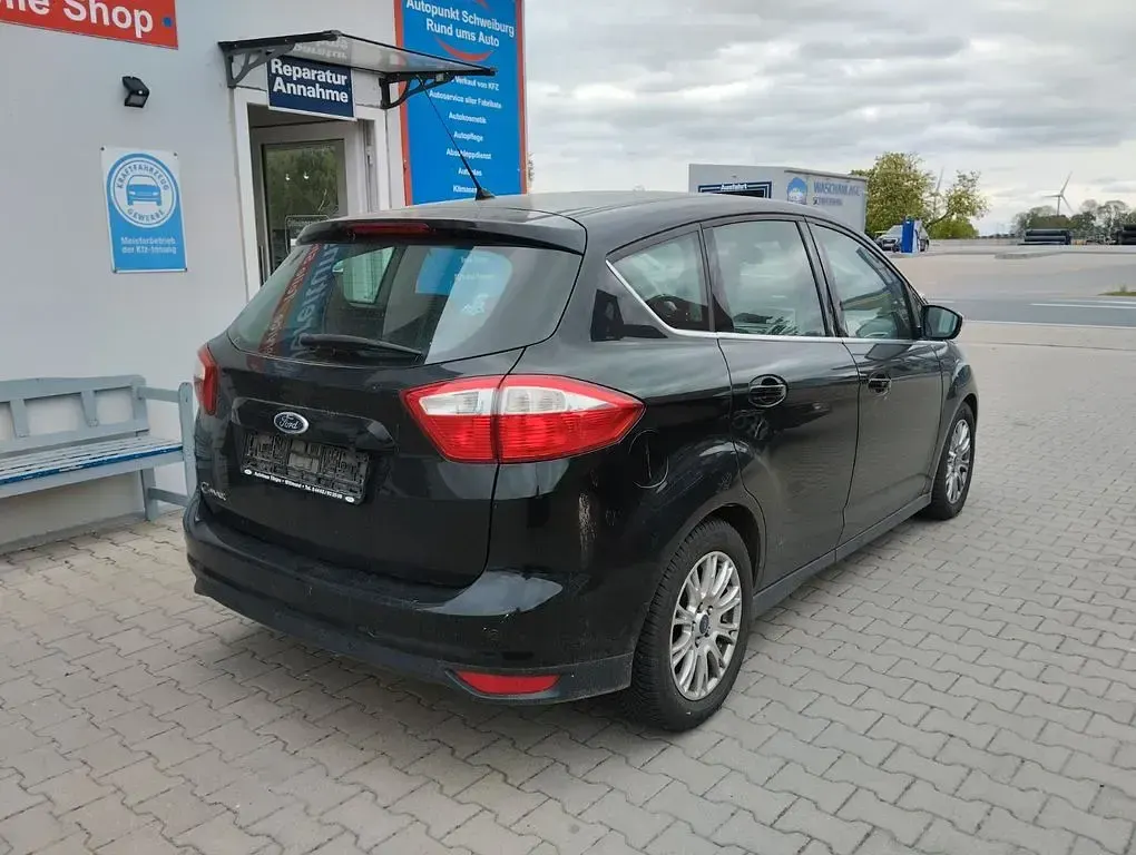 Używany Ford C-MAX Titanium 116 KM (85 kW) 2011 Czarny Minivan