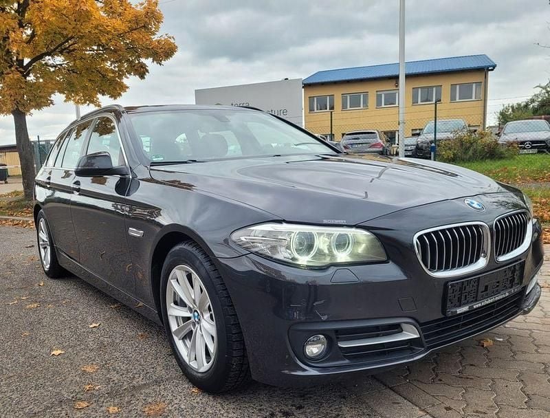 Grau Gebraucht 2015 BMW 520 Kombi | 10.000 € (Superpreis) - Bild 1/4