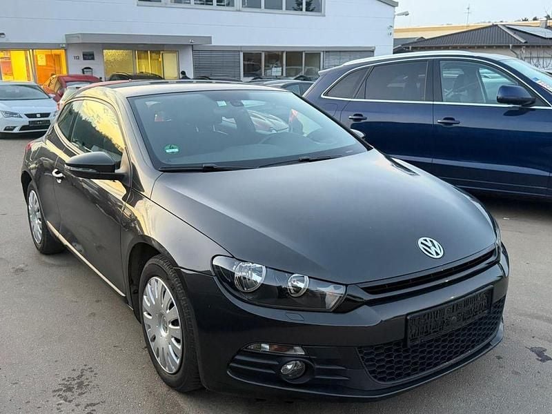 Gebraucht VW Scirocco 200 PS (147 kW) 2009 Dark maroon Coupé