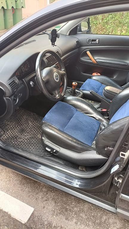 Gebraucht VW Passat Highline 150 PS (110 kW) 1999 Schwarz Kombi