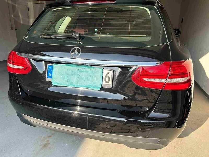 Gebraucht Mercedes 200 136 PS (100 kW) 2016 Schwarz Kombi