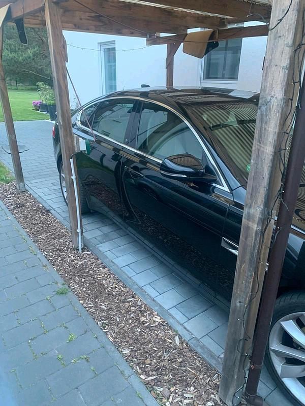 Gebraucht Jaguar XF 180 PS (132 kW) 2016 Schwarz Limousine