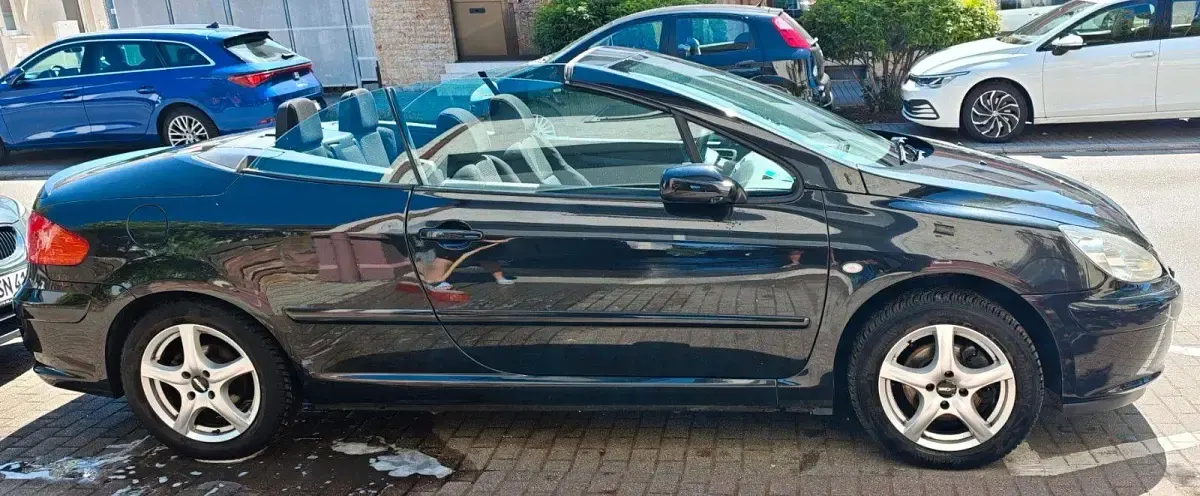 Gebraucht Peugeot 307 CC 140 PS (102 kW) 2006 Schwarz Cabrio