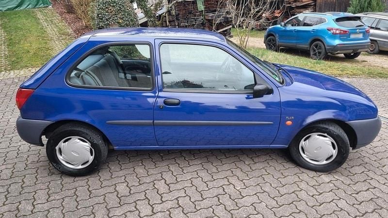 Gebraucht Ford Fiesta 50 PS (36 kW) 1997 Blau Kleinwagen
