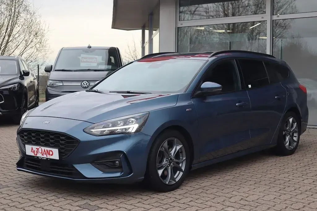 Usata Ford Focus ST-Line 150 CV (110 kW) 2021 Blu Station wagon