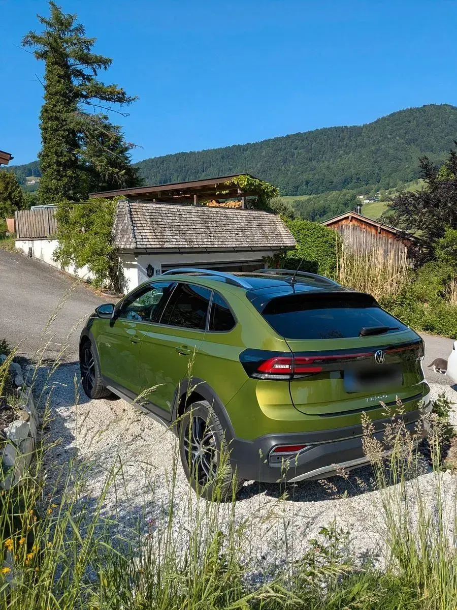 Używany VW Taigo Style 110 KM (80 kW) 2022 Zielony SUV