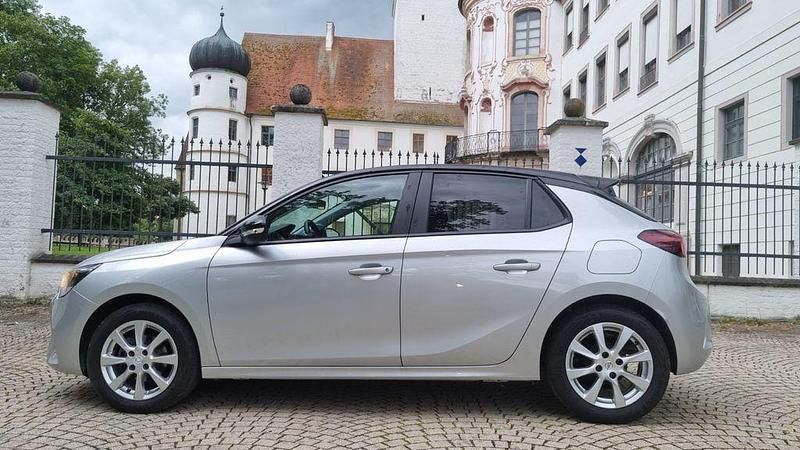 Gebraucht Opel Corsa 75 PS (55 kW) 2022 Silber Limousine