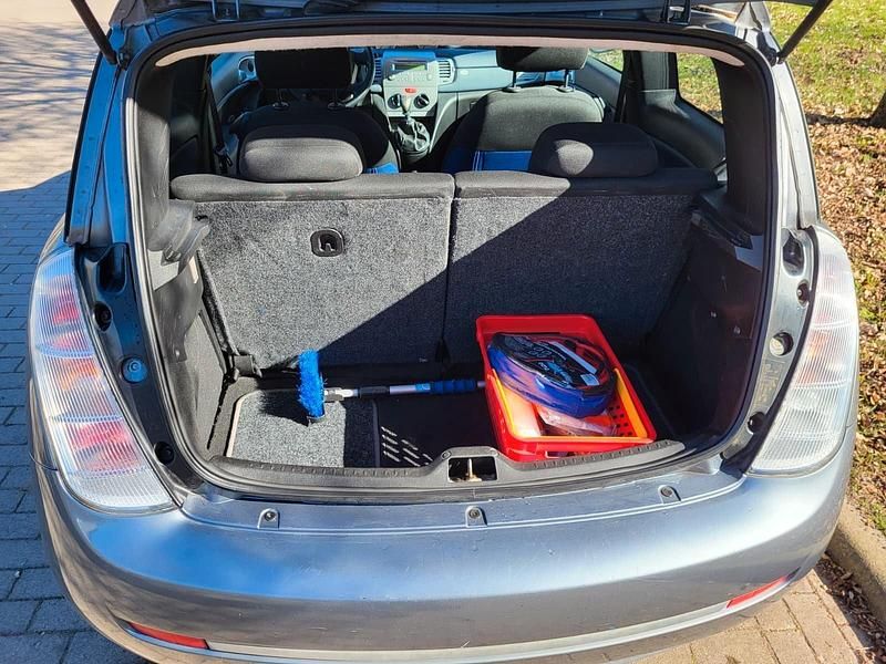 Gebraucht Lancia Ypsilon 78 PS (57 kW) 2008 Grau Kleinwagen